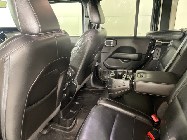 2021 Jeep Wrangler Unlimited Sahara Altitude photo 34