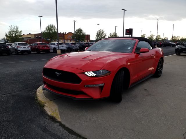 2022 Ford Mustang EcoBoost Premium photo 3