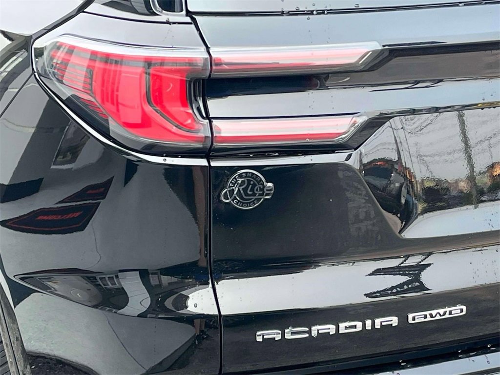 2026 Gmc Acadia Denali photo 10