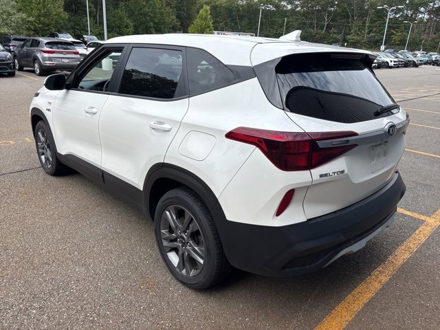2021 Kia Seltos LX photo 3