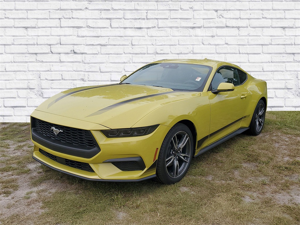 2025 Ford Mustang EcoBoost Premium photo 4