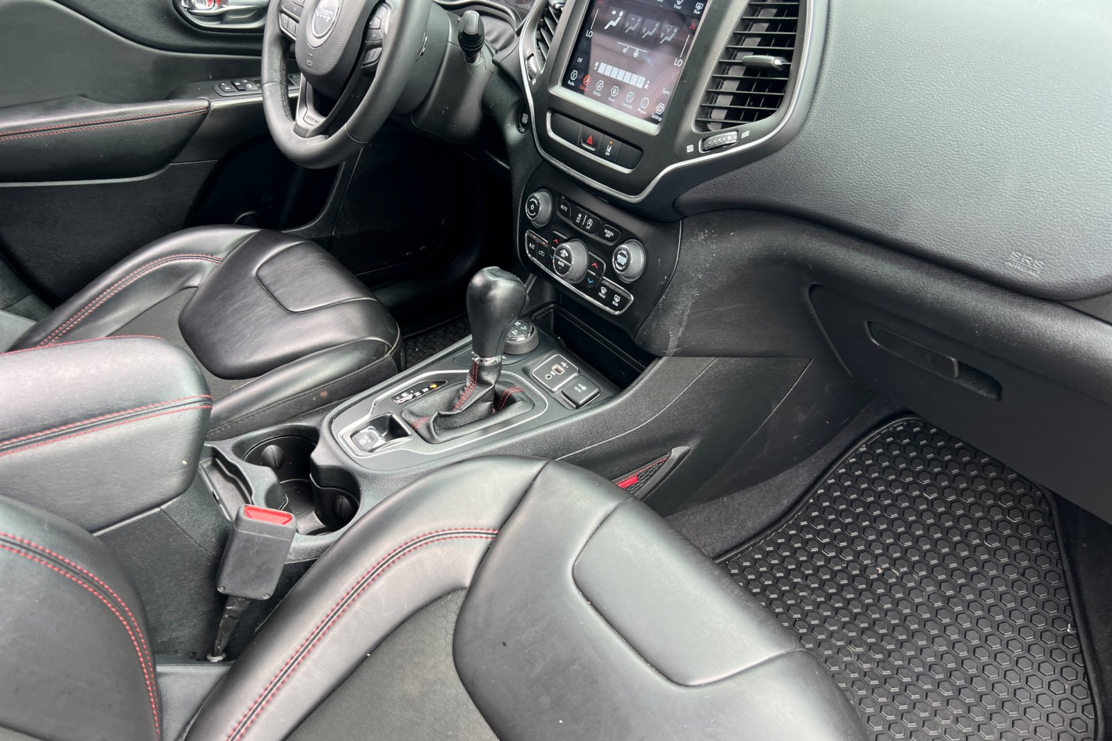 2022 Jeep Cherokee Trailhawk photo 12