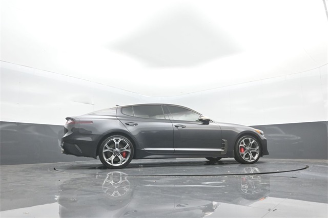 2020 Kia Stinger GT photo 32
