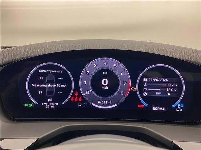 2025 Porsche Panamera 4 photo 19