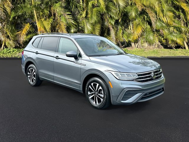 2024 Volkswagen Tiguan S photo 2