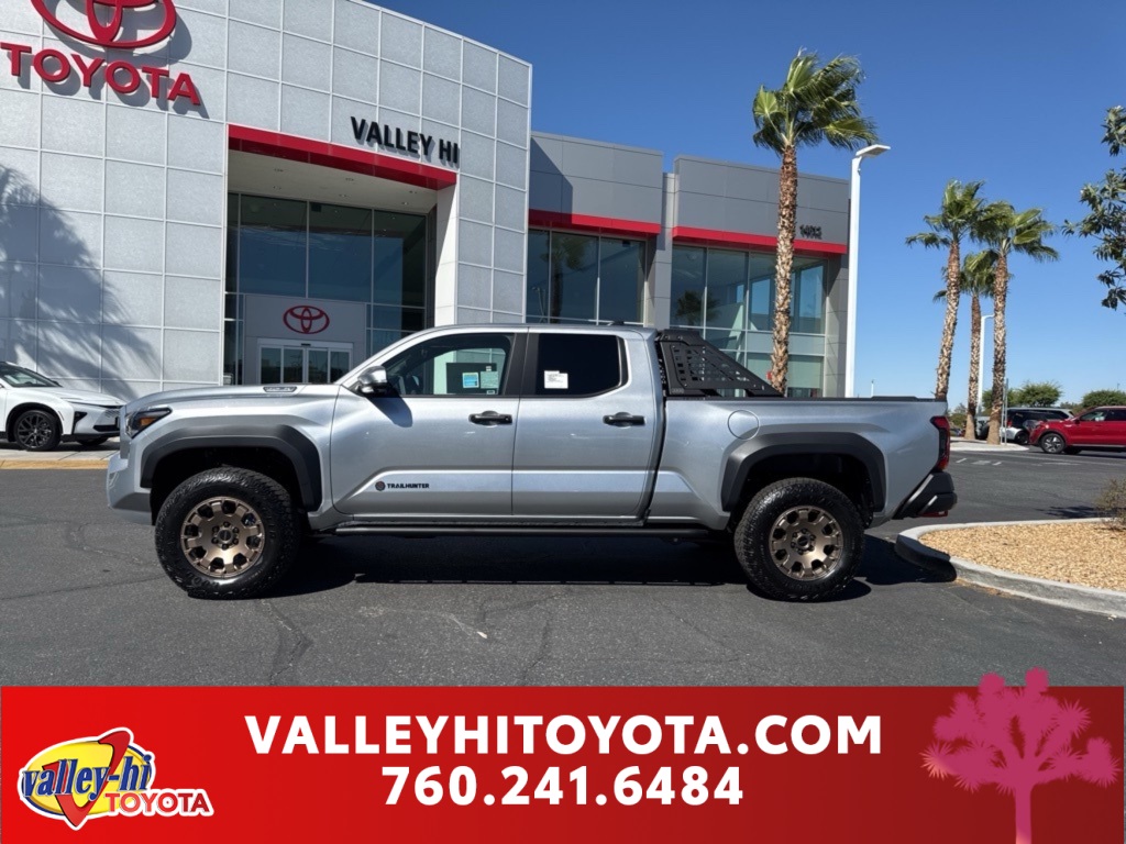 2025 Toyota Tacoma Trailhunter's photo