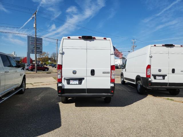 2025 Ram ProMaster 2500 photo 3