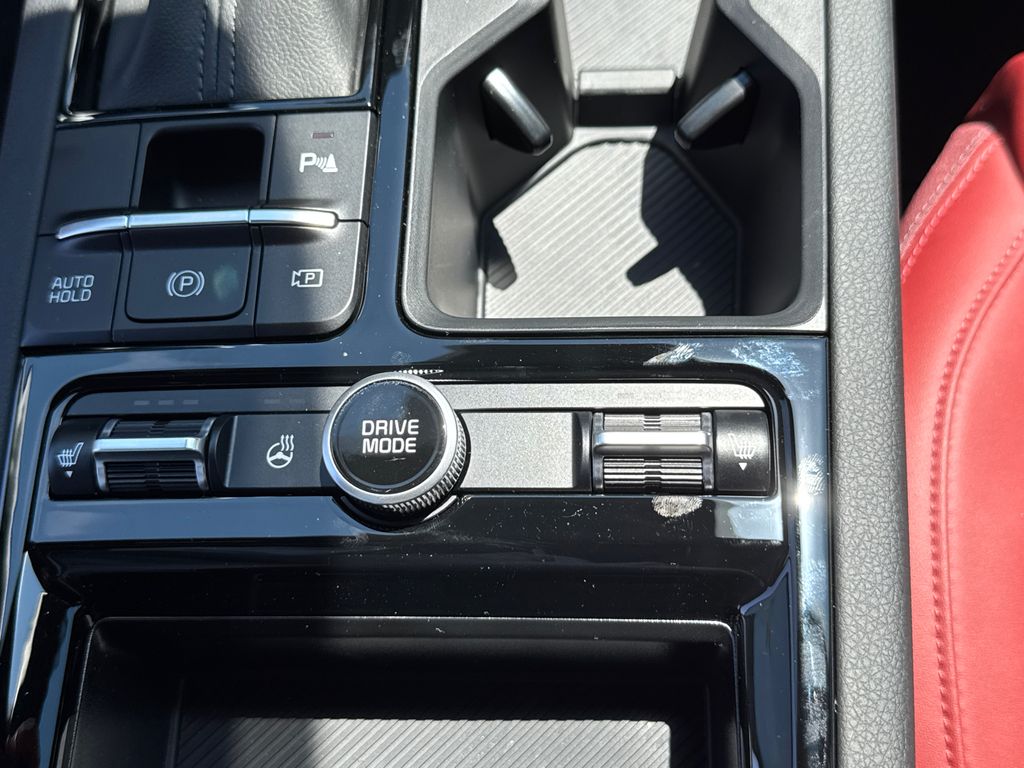 2025 Kia K5 GT-Line photo 30