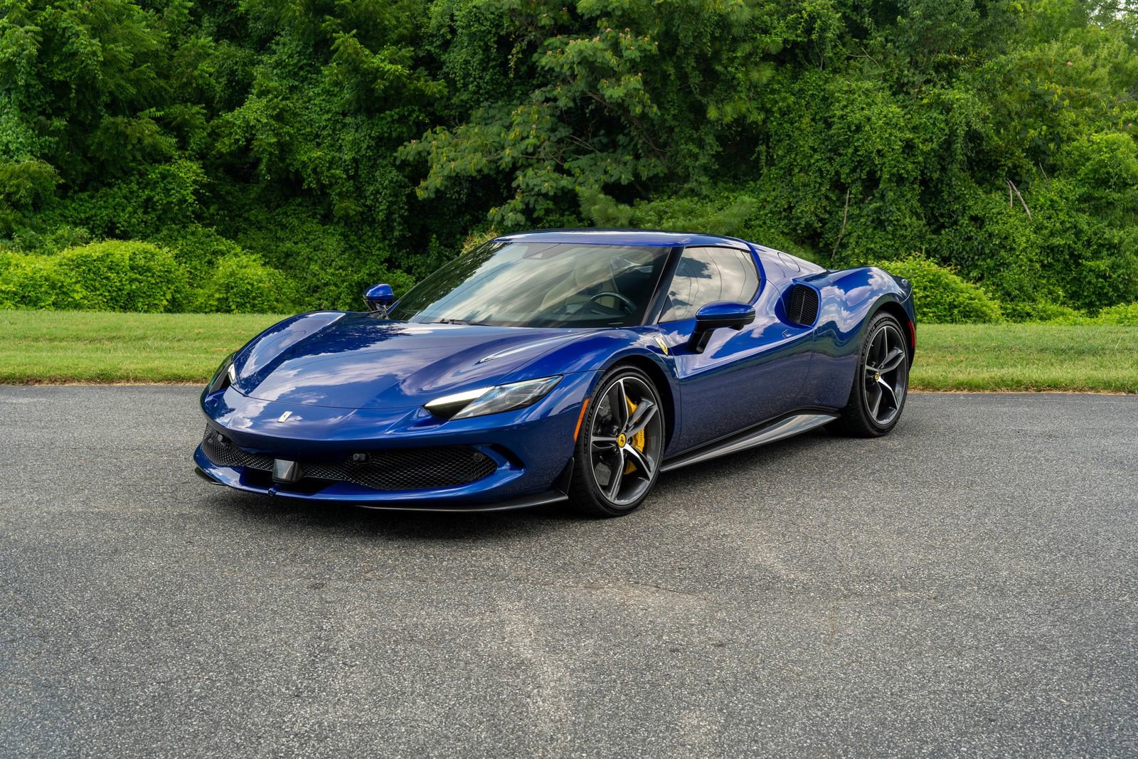 2024 Ferrari 296 GTB Base photo 4