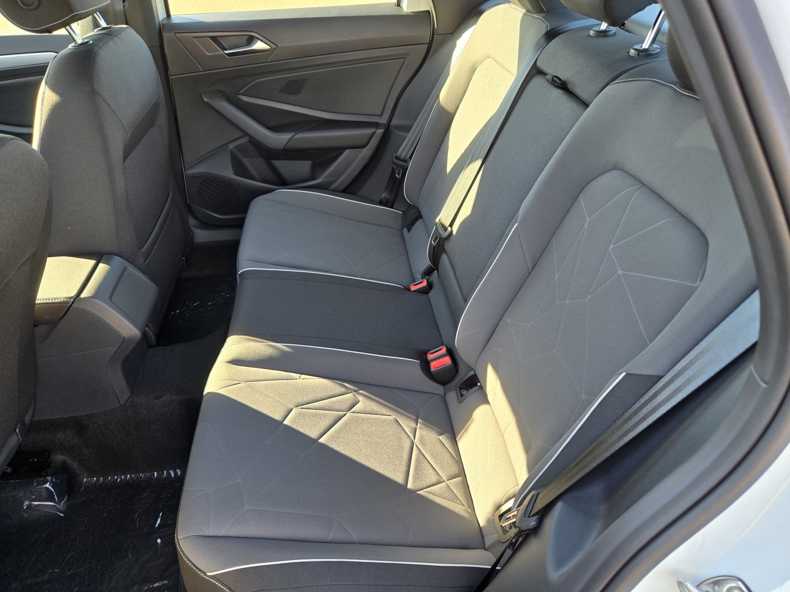 2026 Volkswagen Jetta 1.5T Sport photo 7