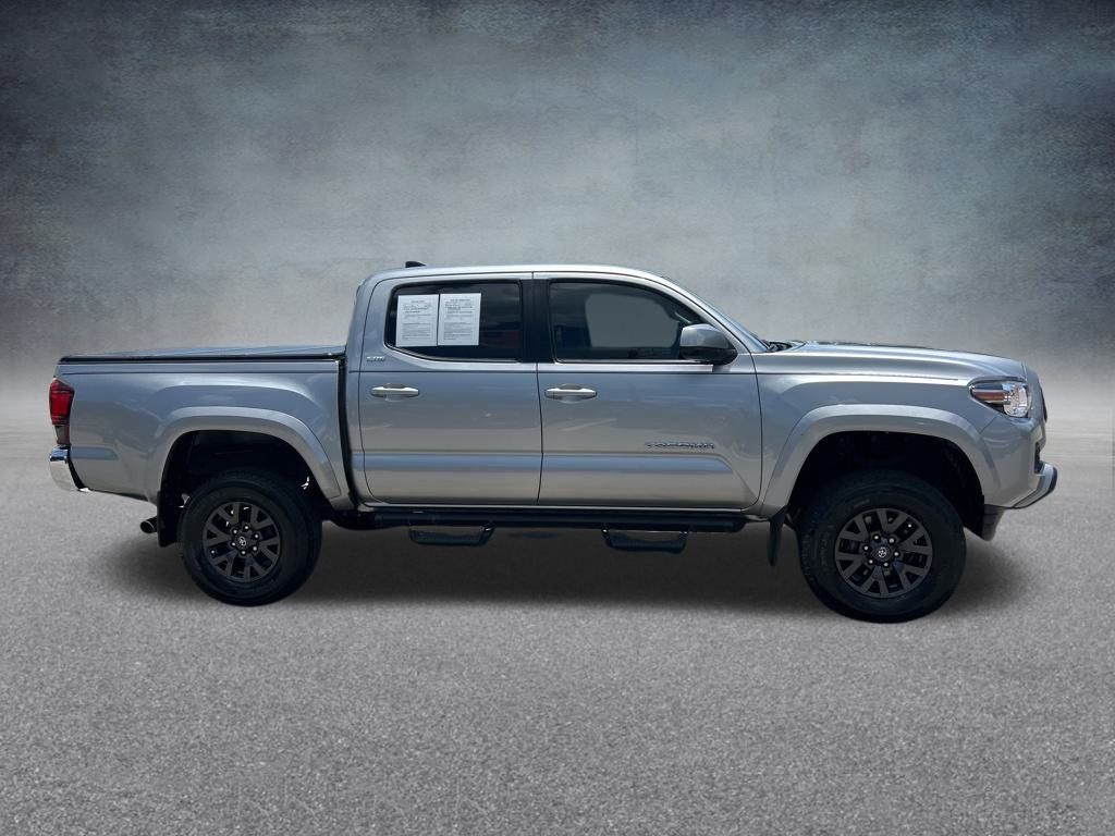 2021 Toyota Tacoma V6 photo 3