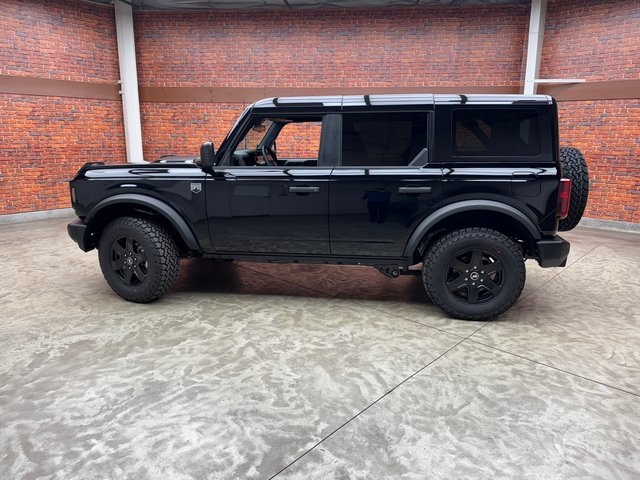 2025 Ford Bronco Big Bend photo 2