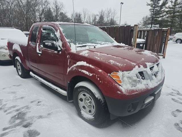 2018 Nissan Frontier S's photo