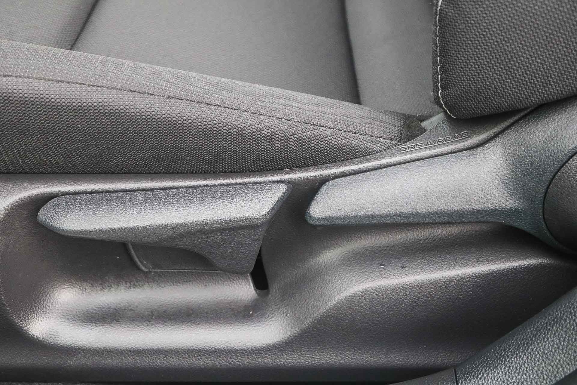 2025 Toyota Corolla Hybrid LE photo 20
