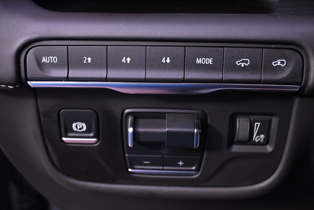 2024 Cadillac Escalade ESV Premium Luxury Platinum photo 25