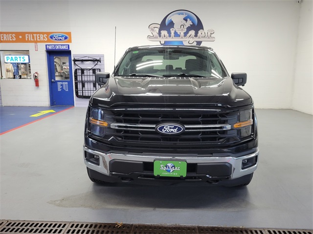 2024 Ford F-150 XLT photo 8
