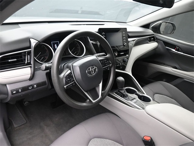 2023 Toyota Camry LE photo 16