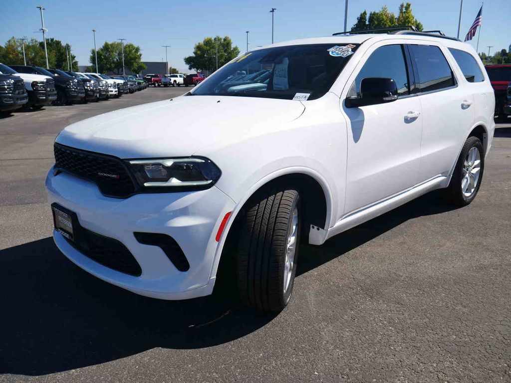 2024 Dodge Durango GT Plus photo 3