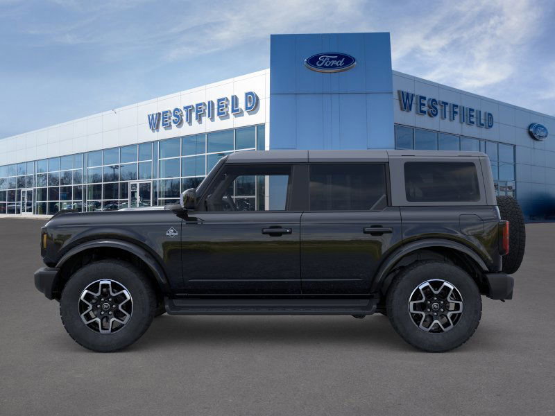 2025 Ford Bronco Outer Banks photo 3