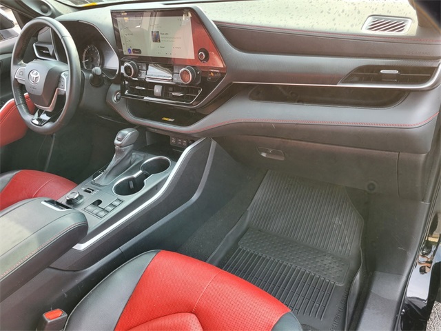 2023 Toyota Highlander XSE photo 17
