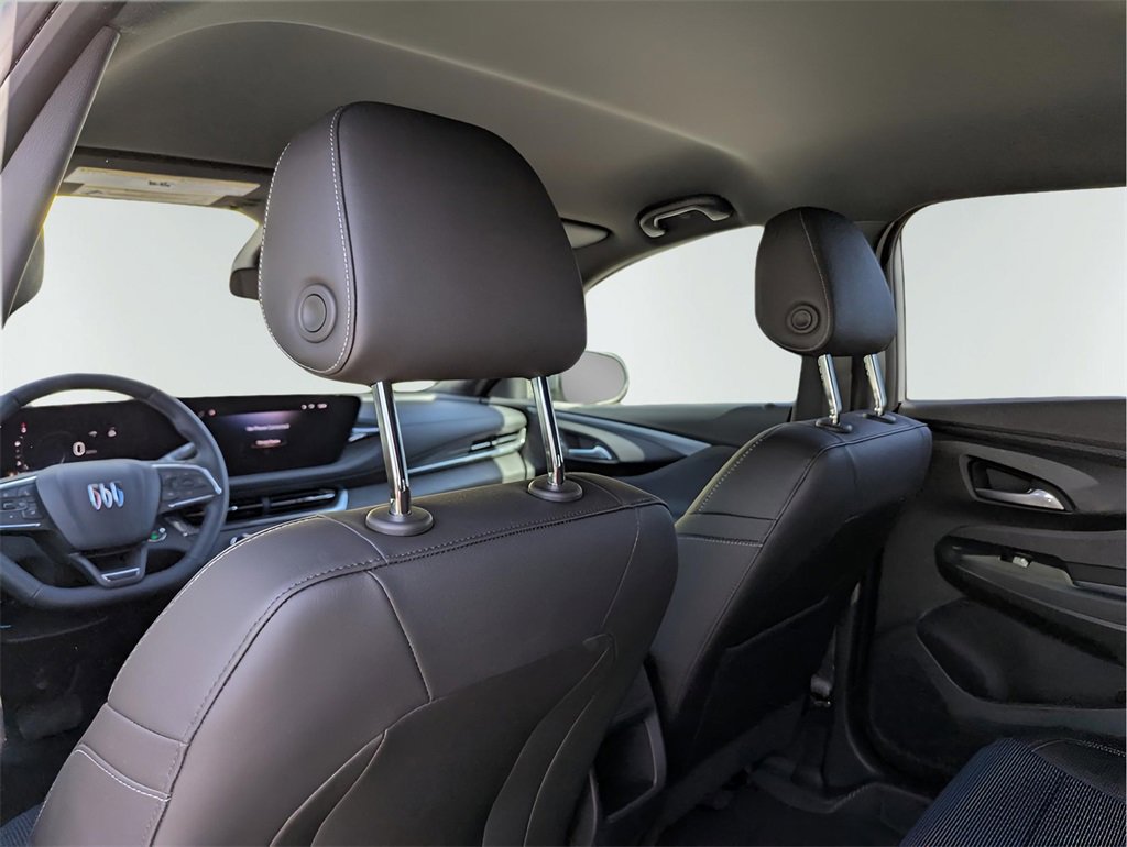 2025 Buick Envista Preferred photo 8