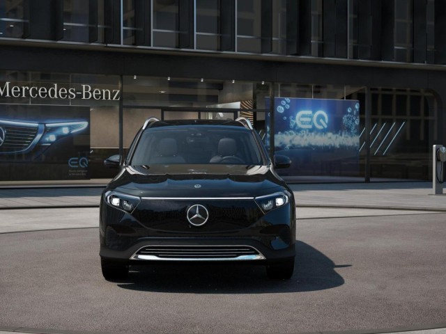 2025 Mercedes Benz EQB photo 7