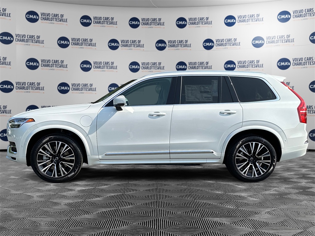 2025 Volvo XC90 Recharge T8 Plus photo 2