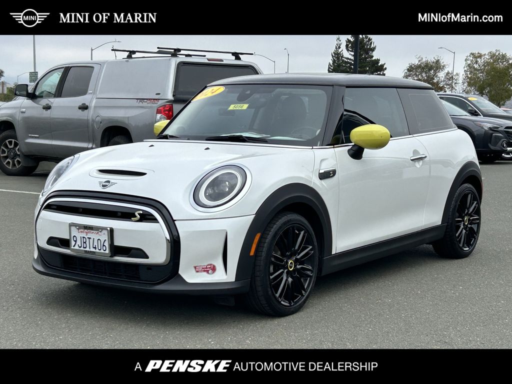 2024 MINI Hardtop 2 Door SE
