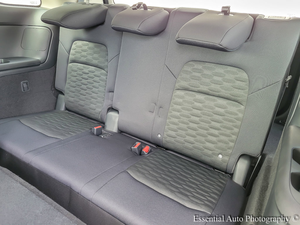 2025 Nissan Pathfinder S photo 10