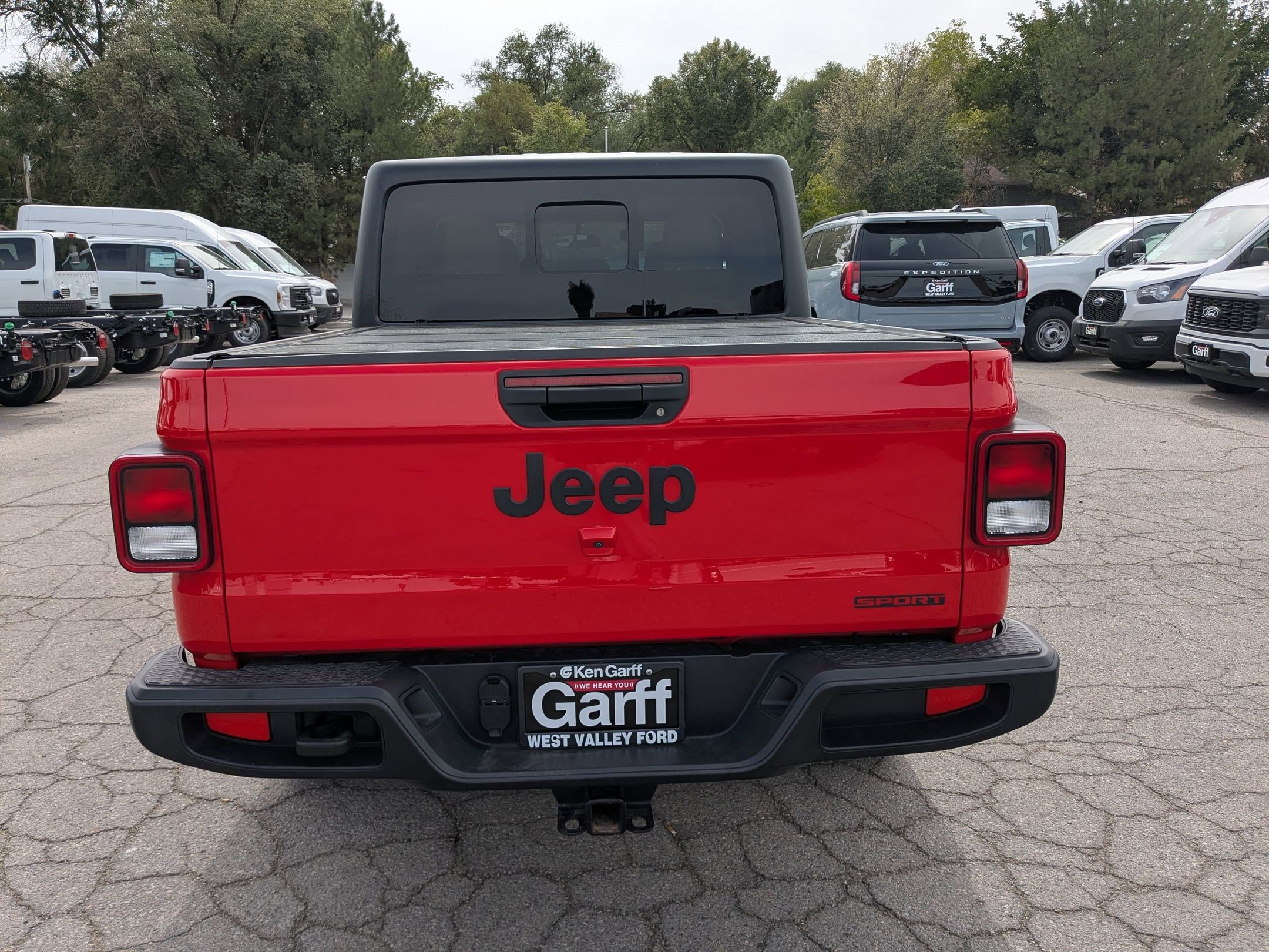 2020 Jeep Gladiator Sport S photo 4