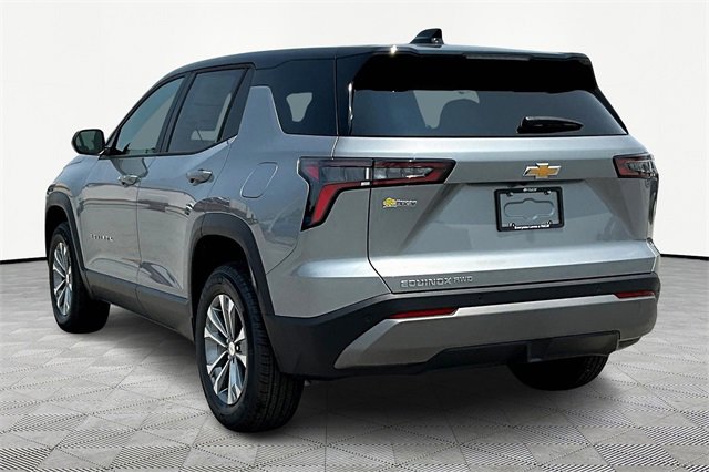2026 Chevrolet Equinox LT photo 3