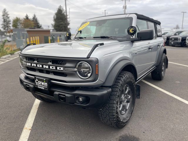 2022 Ford Bronco Big Bend photo 4