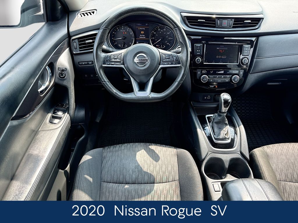 2020 Nissan Rogue SV photo 9