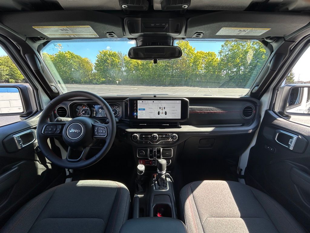 2025 Jeep Wrangler Rubicon photo 11