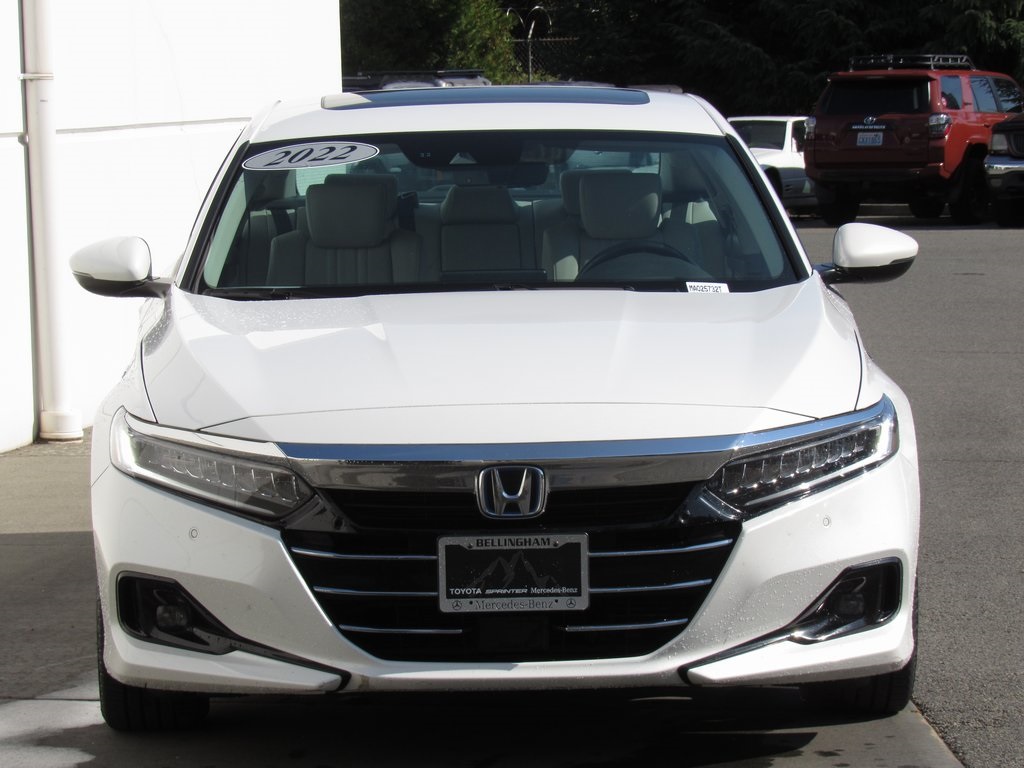 2022 Honda Accord Hybrid Touring photo 3
