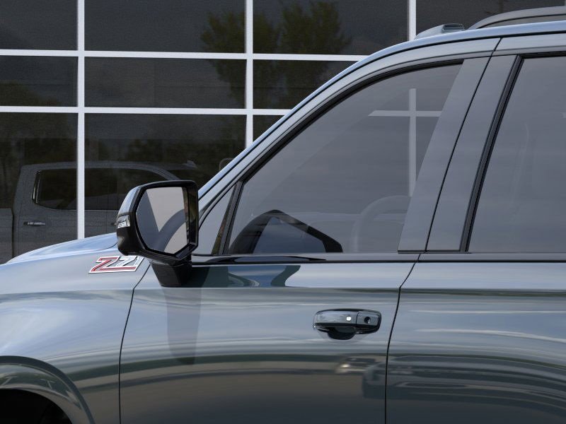 2025 Chevrolet Tahoe Z71 photo 12