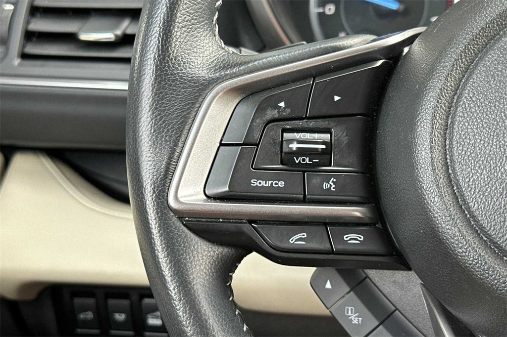 2022 Subaru Ascent Limited photo 27