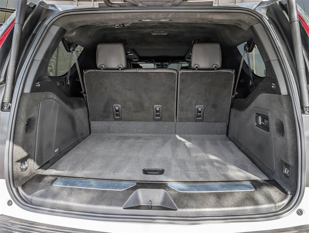 2022 Cadillac Escalade ESV Sport Platinum photo 14