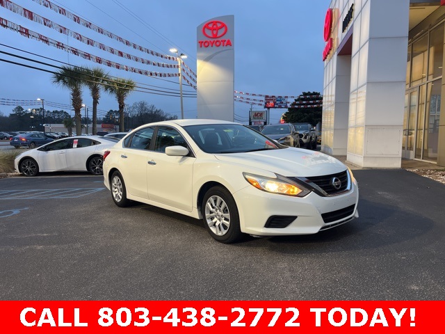 2016 Nissan Altima S's photo