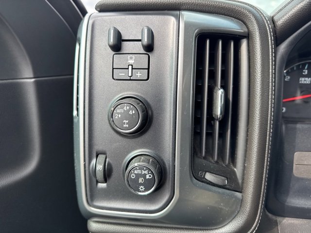 2014 Chevrolet Silverado 1500 LTZ photo 9