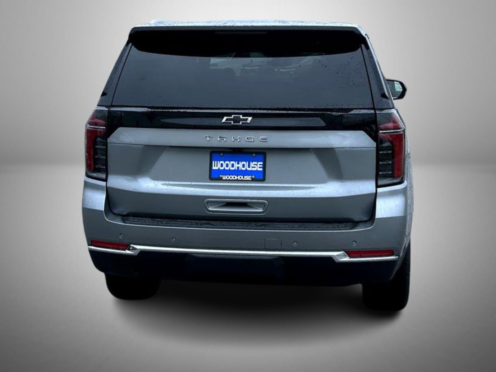 2025 Chevrolet Tahoe LS photo 4