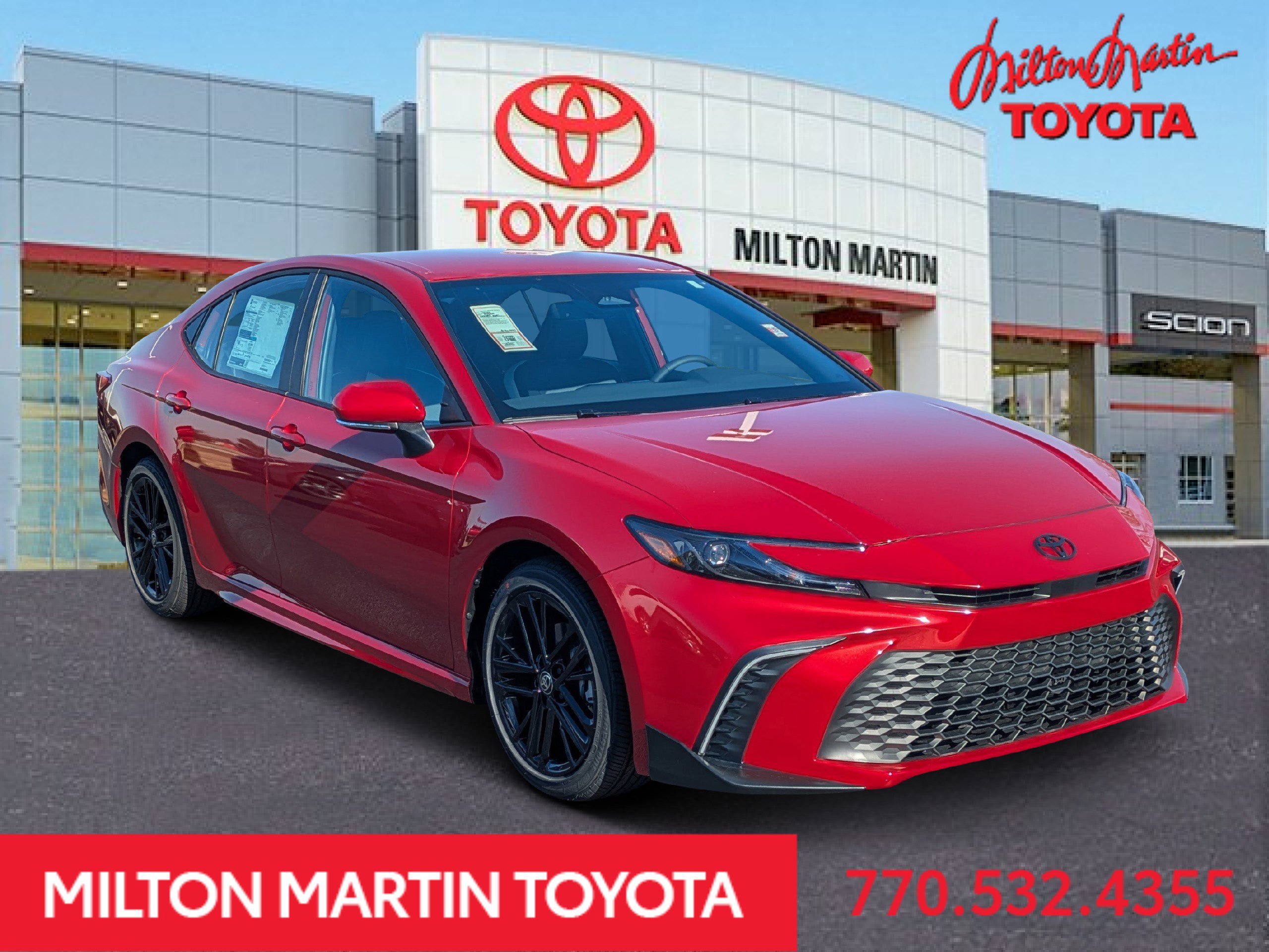 2026 Toyota Camry SE's photo