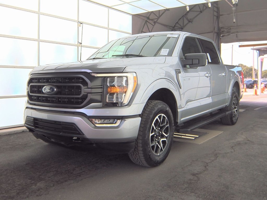 2023 Ford F-150 XLT photo 6