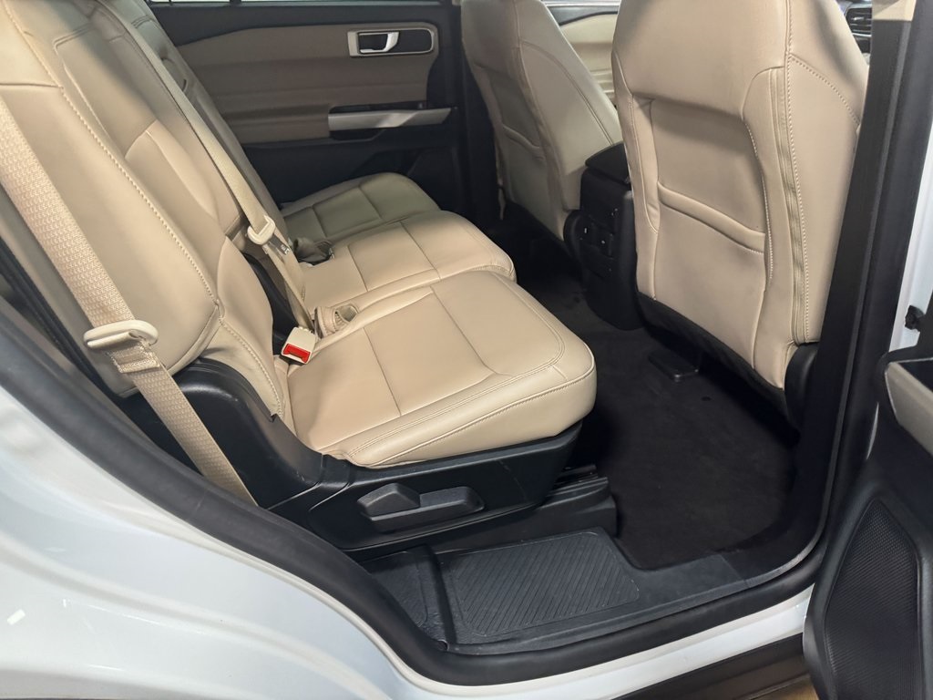 2023 Ford Explorer XLT photo 59