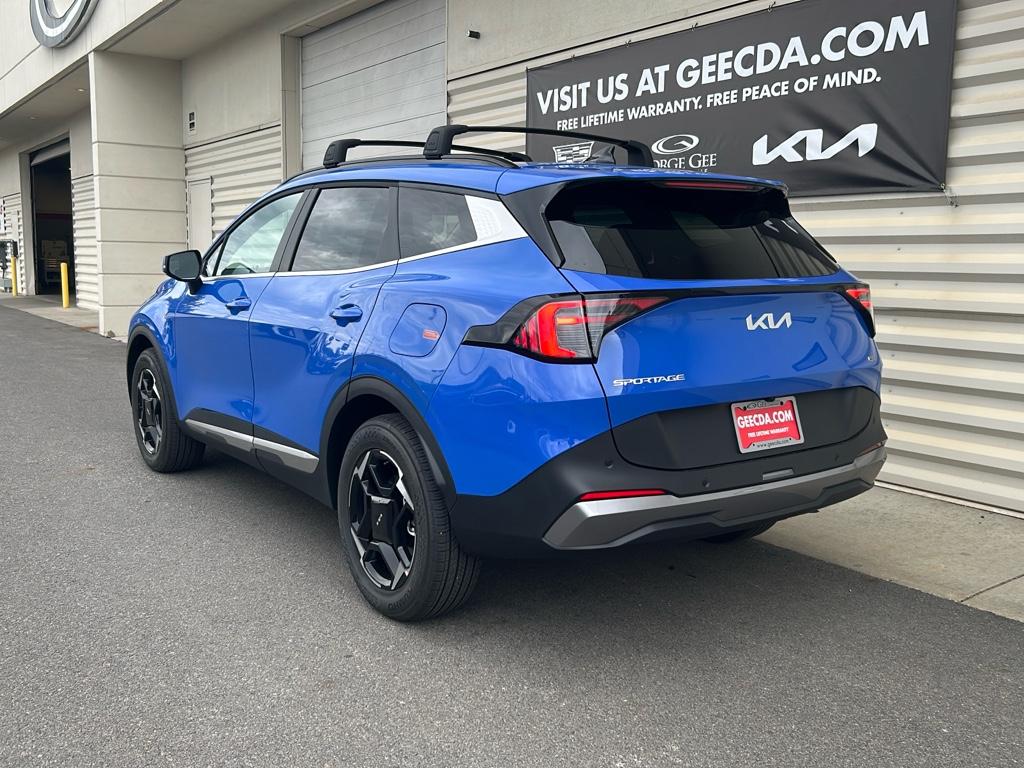 2026 Kia Sportage EX photo 6