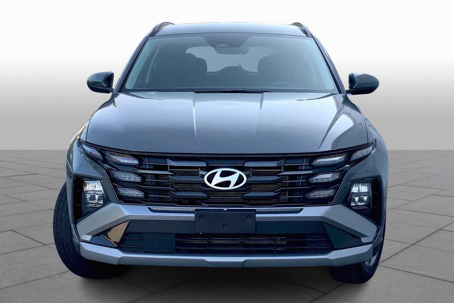 2025 Hyundai Tucson SEL photo 3