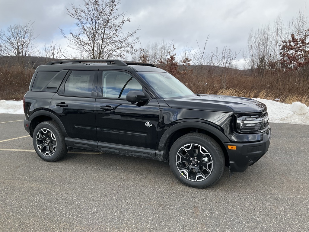 2025 Ford Bronco Sport Outer Banks's photo