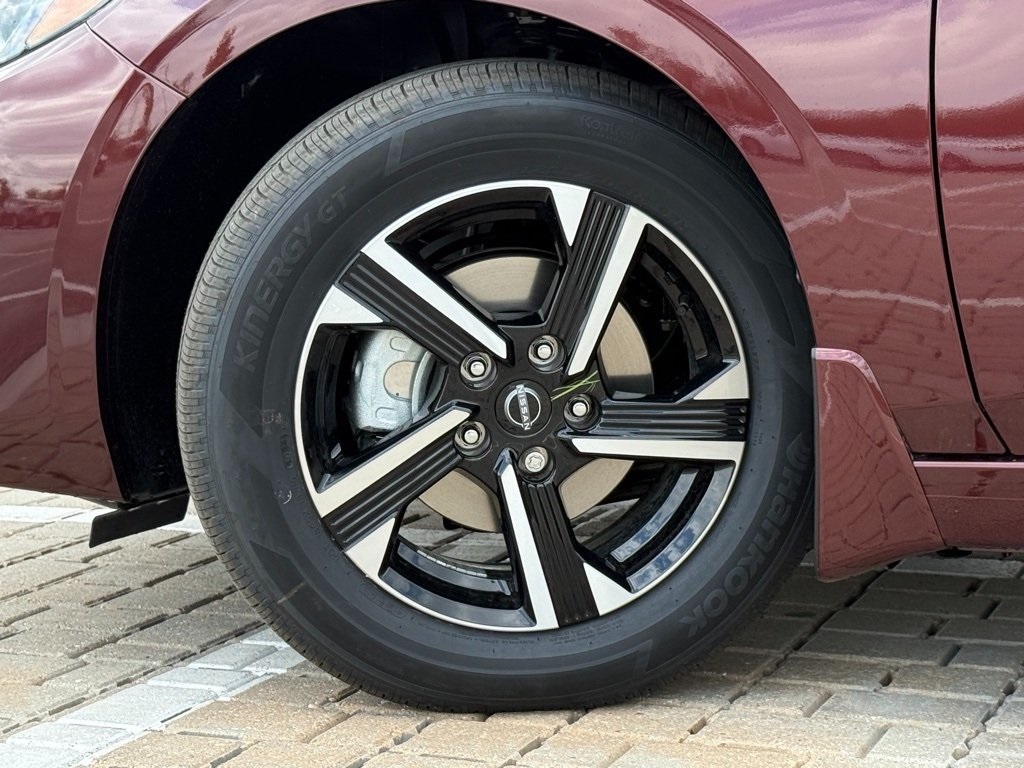 2025 Nissan Sentra SV photo 2