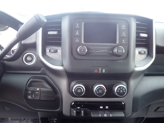 2024 Ram 3500 Big Horn photo 16