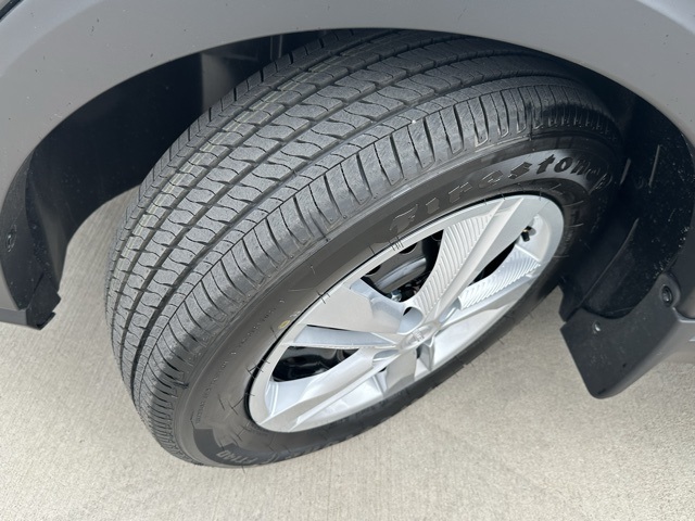 2025 Nissan Kicks Play S photo 27